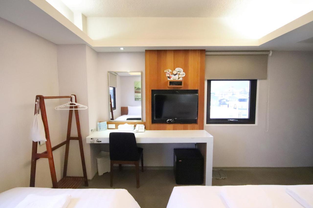 Meci Hotel Hualien Exterior foto